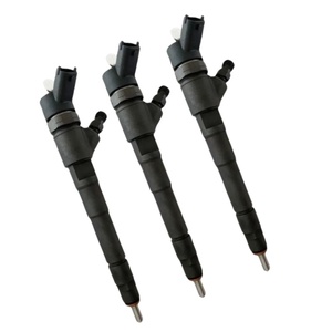 依维柯F1C发动机售后市场的FYX库存高品质柴油共轨喷油器0445110418 5801594342 504389548 0445110520 - Product Image 3