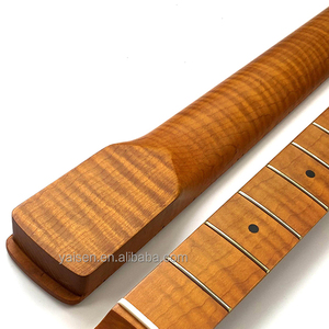 Mástil de Guitarra de 22 Trastes, Acabado Nitro Satinado, Estilo ST, Mástil de Arce Flameado Tostado con Diapasón de Arce - Product Image 5
