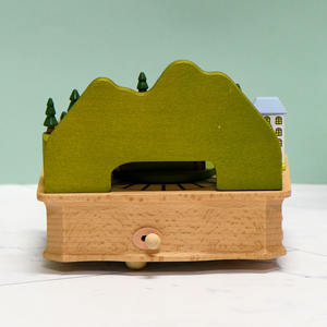 Cajas Musicales de Madera con Tren Mecánico de Madera con Logotipo Personalizado RTS, con Tren Giratorio, Ecológicas - Product Image 4
