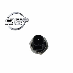 เซ็นเซอร์วัดแรงดันน้ำมัน ZJ-20-029 แบบเกลียวติดตั้งด้วยเทคโนโลยี Piezoresistive สำหรับใช้ในยานยนต์ - Product Image 4
