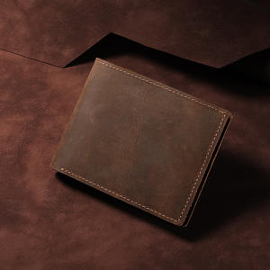 Draagbare Kaart Portemonnee Olie Wax Cowhide Lederen Geld Tas Hot Stamping Logo Korte Retro Tas Voor Mannen - Product Image 1