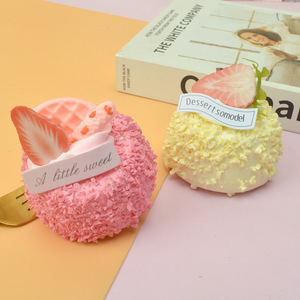 Cute <b>Miniature</b> Strawberry Cake Simulation Food Model Birthday Decoration Dessert Mini Dessert Food Play Refrigerator Sticker PU - Product Image 4