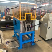 Machine de formage à froid entièrement automatique pour la fabrication de coudes circulaires de conduites d'évacuation des eaux pluviales
