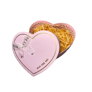 Wholesale Custom Cardboard Packaging Preserved Rose Flower Candy Heart Shaped Gift Box For Flowers