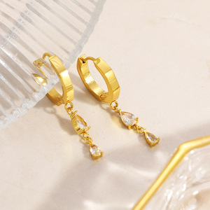 ต่างหูแฟชั่นทรงหยดน้ำ ชุบทอง 18k ประดับเพชรซิร์คอน เหมาะสำหรับใส่ทำงานหรือโอกาสอื่นๆ - Product Image 2