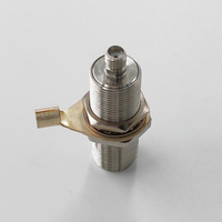 Parafoudre 230V à tube de décharge gazeuse pour protection contre la foudre RF coaxiale avec connecteur N femelle traversant et connecteur SMA femelle traversant
