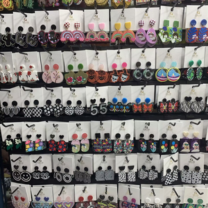 BELLEWORLD定制女性时尚饰品树脂亚克力花几何耳环925纯银电镀耳钉 - Product Image 2