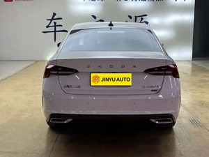 <span class=keywords><strong>Skoda</strong></span> <span class=keywords><strong>Octavia</strong></span> <span class=keywords><strong>2022</strong></span> PRO TSI280 Edición Premium 1.4T 150 CV 7DCT Automático Gasolina, Coche Usado con 30.000 km de Kilometraje para Exportación a Rusia - Product Image 5
