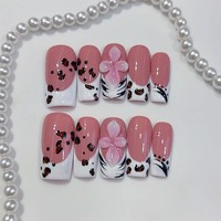 Lot de 10 faux ongles carrés faits main, base rose, pointe blanche, imprimé léopard, motif floral 3D, pour fiançailles