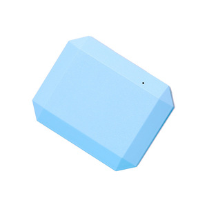 Esterilizador de cepillos de dientes UV portátil de plástico con luz UV para adultos y niños, alimentado por USB - Product Image 2