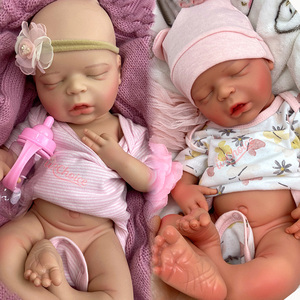 <span class=keywords><strong>Bambole</strong></span> Reborn Realistiche in Silicone da 18" per Bambina Personalizzazione ODM di Fabbrica con Texture Venosa Anatomicamente Corretta Giocattolo Interattivo - Product Image 2