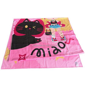 Asciugamano da Spiaggia Ecologico in Microfibra con Stampa Sublimatica di Gattine, Decorazione per Feste, Morbido e Senza Sabbia, Regalo per Ragazze - Product Image 4