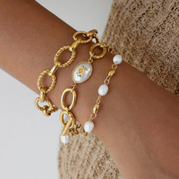 Bracelet chaîne avec pendentif perle d'eau douce, plaqué or 18 carats, acier inoxydable, fermoir à bascule imprimé floral en acrylique, bijoux classiques