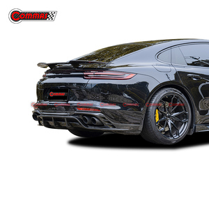 ชุดแต่ง Porsche Panamera 971 รุ่น Commas Style คาร์บอนไฟเบอร์แห้ง ประกอบด้วยกันชนหน้า-หลัง สเกิร์ตข้าง สปอยเลอร์หลัง - Product Image 4