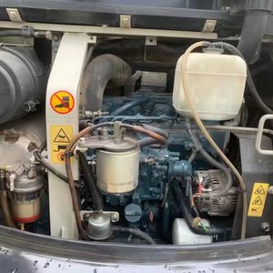 Mini-excavatrice sur chenilles d'occasion Kubota 165-5 avec moteur EPA, hydraulique, d'origine, à vendre à bas prix - Product Image 5