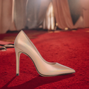 2024 produttore di <span class=keywords><strong>tacchi</strong></span> personalizzati con fondo rosso su misura scarpe da donna con décolleté in tessuto lucido abito personalizzato Sexy con <span class=keywords><strong>suola</strong></span> <span class=keywords><strong>rossa</strong></span> - Product Image 4