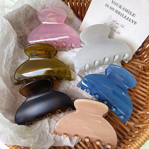 ที่หนีบผมสไตล์เกาหลีสำหรับผู้หญิงกิ๊บหนีบผมทรงปลาฉลามขนาดเล็กหรูหรา7ซม. ที่หนีบผมรูปพระจันทร์ครึ่งเสี้ยวที่จับผมใหม่อเนกประสงค์ - Product Image 1