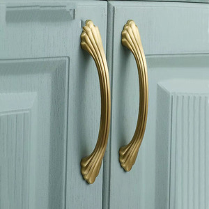 Poignées <span class=keywords><strong>de</strong></span> meuble symétriques en laiton style antique, à motif rayé Diplopore, pour armoire, commode, placard et tiroir - Product Image 1