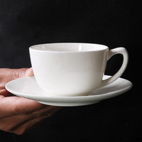 Tasse à café et soucoupe en porcelaine fine blanc pur, capacité 101-200 ml, pour expresso, style minimaliste moderne, créatif, pour le thé de l'après-midi, ensemble de tasses en céramique