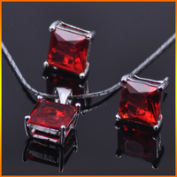 Ensemble de bijoux Jasen en argent sterling 925 avec pendentif ovale en rubis, collier, bague et boucles d'oreilles – Cadeau classique pour les fêtes et le quotidien