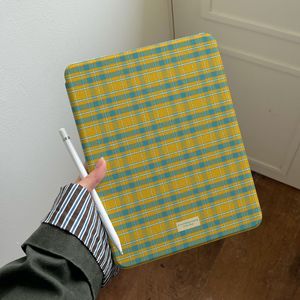 INS กรอบแบนขนาดเล็กลายสก๊อตสำหรับ <span class=keywords><strong>Apple</strong></span> <span class=keywords><strong>Ipad</strong></span> Mini ที่ยึดกระจกหมุนได้<span class=keywords><strong>10</strong></span>ช่องพร้อมช่องใส่ปากกาย้อนยุค Pro - Product Image 3