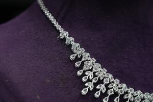 Collar de Moda para Mujer con Diamante Sintético Cultivado en Laboratorio, Corte Pera, Chapado en Oro de 14/18 Quilates, Certificado IGI, Collar de Boda con Diamante Swaroop BG-3731 - Product Image 3