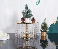 Plateau de présentation de gâteaux en cristal de luxe, support rond pour cupcakes, doré avec perles acryliques suspendues, plateau de présentation sur piédestal pour table de mariage