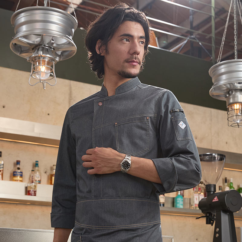 Gray top with long sleeves