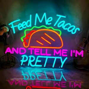 Letrero de Neón con la Frase 'Alimenta-me-tacos y dile que soy guapa', Letreros de Neón LED con la Frase 'Tacos Abiertos', Letreros de Neón LED Personalizados para Tiendas - Product Image 1