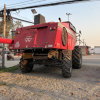 Mesin Panen Gabah Bekas Massey Ferguson 4LZ-13 Combine Harvester dengan Kecepatan Pemasukan 13kg/detik