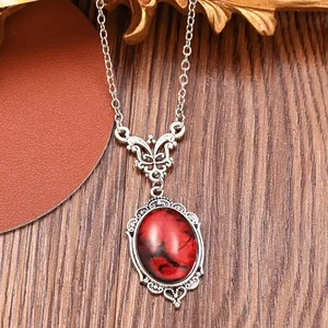 Collier avec pendentif ovale en quartz rouge sang gothique pour femmes, collier de vampire pour Halloween, bijoux de sorcière en relief, colliers vintage - Product Image 3