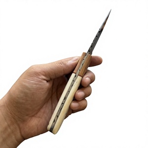 Couteau à lame fixe en acier Damas avec manche coloré, personnalisable pour la chasse, le camping et la survie - Product Image 2