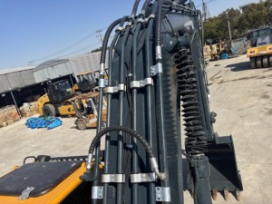 Gran oferta excavadora usada Hyundai 220LC 9S Excavadora hidráulica de 22 toneladas para proyectos de construcción y construcción de carreteras - Product Image 3