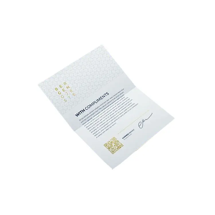 Kozmetik OEM A4 broşür ürünleri yönergeleri katalog baskı ürün manuel kitapçık katlanmış el ilanı baskı kataloğu