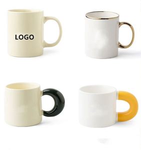 Mug en céramique mignon avec motif de fraises et de fleurs, 10 oz (300 ml), pour thé, café, lait et flocons d'avoine, cadeau promotionnel - Product Image 1