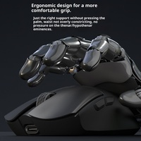 Souris de jeu sans fil Darmoshark M3 V2 56g PAW3395 26000 DPI 8K Tri-mode avec interrupteur Huano 80M pour PC Esports, idéale pour les mains moyennes à grandes