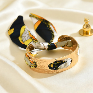 Brazalete de puño ajustable con diseño de leopardo y escote hueco para mujer, estilo <span class=keywords><strong>Wyatt</strong></span>, joyería de muñeca - Product Image 3