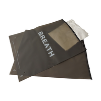Sacs à fermeture éclair en CPE mat givré personnalisés en gros avec logo pour t-shirts, vêtements, emballages recyclés givrés