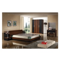 Vente en gros de prix de gros Maison moderne et élégant Lit double moderne en MDF Armoire de chevet Ensembles de meubles de chambre à coucher