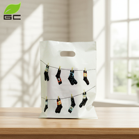 Sac en plastique refermable avec logo personnalisé, poignée découpée, sac de shopping LDPE durable de haute qualité pour l'emballage et les vêtements