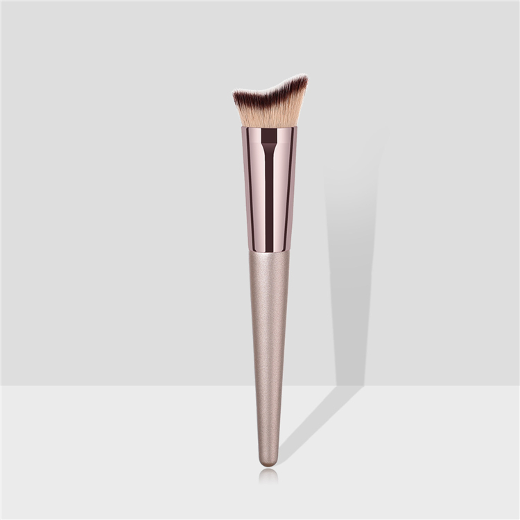 #6 spazzola multifunzionale