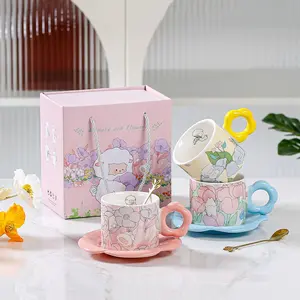 Conjunto de copo de chá e molhador de cerâmica floral, presente para uso doméstico, conjunto de xícara de café