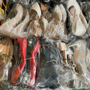 S15 Vente en gros de chaussures de créateurs d'occasion pour femmes, talons hauts, lots de chaussures pour <span class=keywords><strong>mariage</strong></span>, chaussures d'occasion, sandales pour femmes, pantoufles - Product Image 3