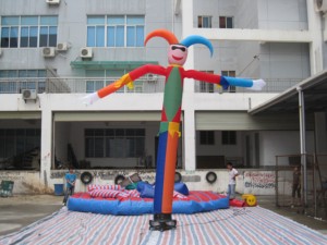 Payaso Inflable de Más de 3.6 Metros con Ventilador Incorporado y Alimentación por Enchufe, Impermeable, Fácil de Instalar para Eventos Publicitarios - Product Image 2