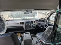 Nouveau stock – Minibus FOTON Hiace, conduite à droite, essence, 16 places, transmission manuelle – Modèle à prix réduit pour l'Afrique de l'Est