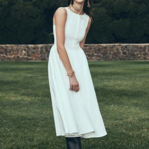 แฟชั่นปี 2026 เดรสสีขาวแขนกุดทรงเอเข้ารูป ความยาวระดับเข่า สไตล์ฝรั่งเศส จับจีบ สำหรับงานปาร์ตี้ ค็อกเทล ลำลอง ฤดูใบไม้ผลิ ฤดูร้อน - Product Image 2