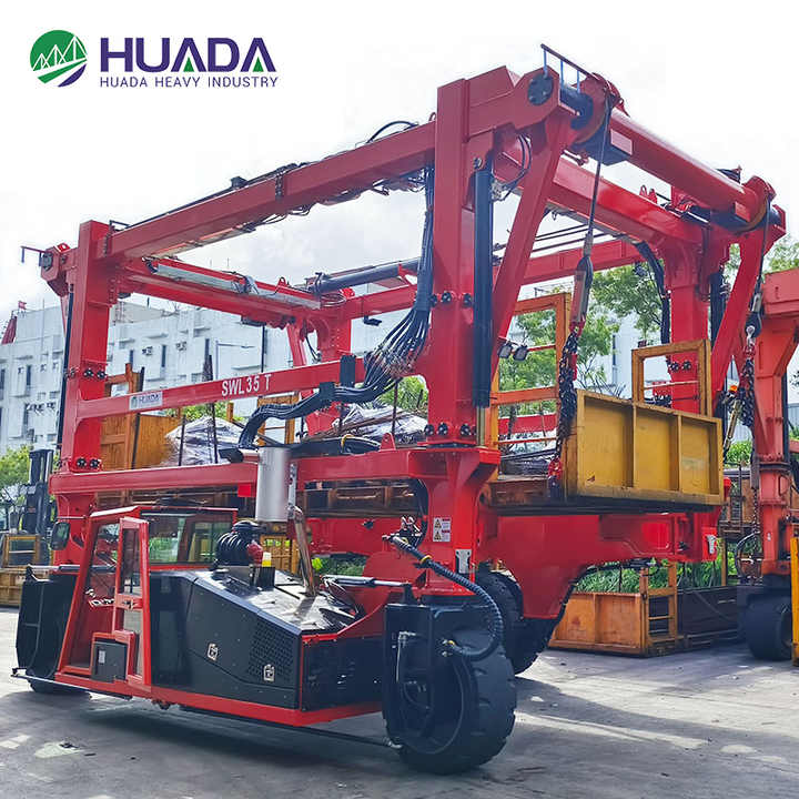 45 Ton Container Straddle Carrier Compact Design for Wind Resistant ...