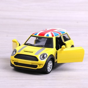 卸売カスタム亜鉛合金ミニイングランドプルバック車のおもちゃ - Product Image 1