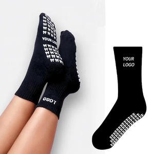 Calcetines de Pilates Antideslizantes de Algodón para Mujer con Logotipo Personalizado, Calcetines de Yoga con Agarre para Ballet, Diseño Antideslizante, Calcetines con Estampado de Estrellas - Product Image 3