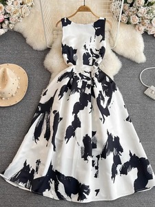 Robes décontractées imprimées sans manches blanches <span class=keywords><strong>et</strong></span> noires à col rond pour femmes - Product Image 3